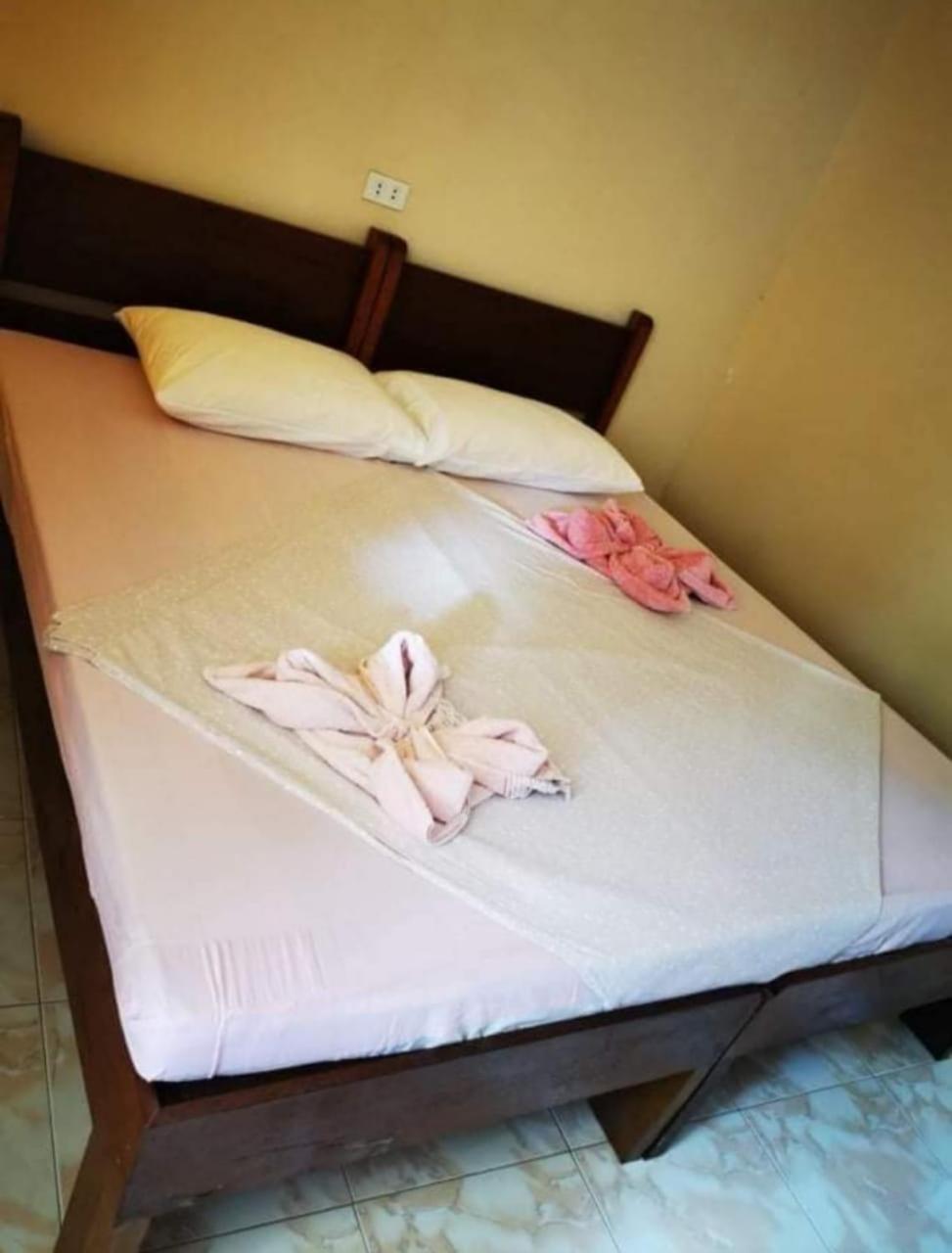 Jbr Tourist Inn - Port Barton Itaytay Extérieur photo